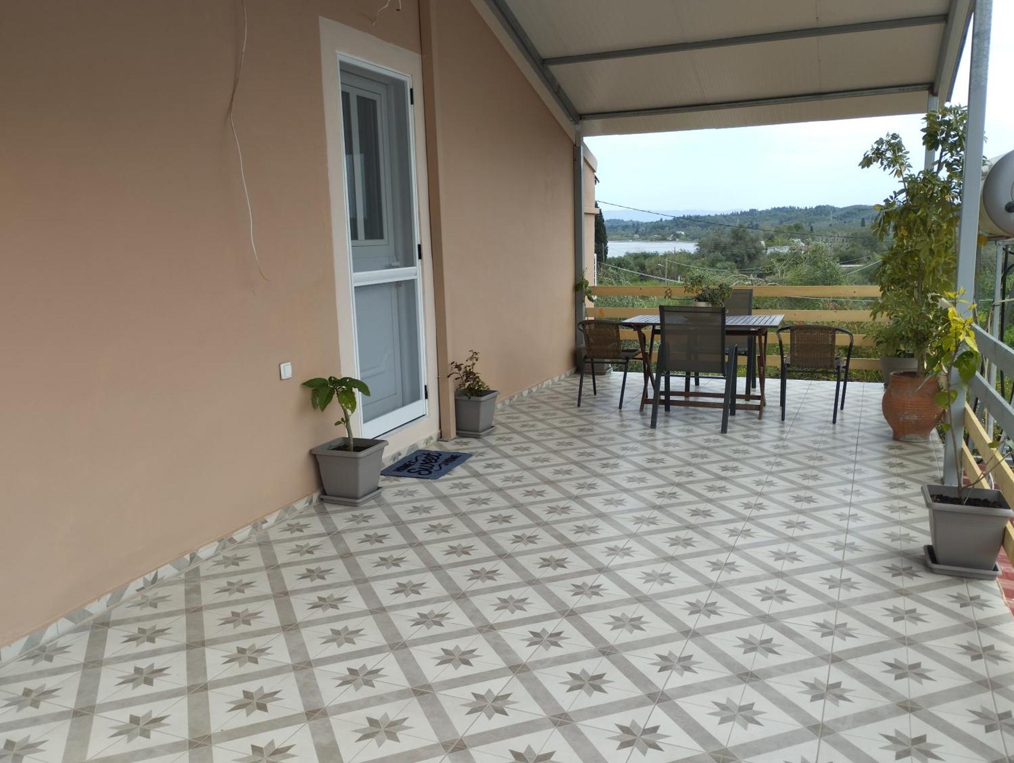 Ferienwohnung Spiti Lou Notos Exterior foto
